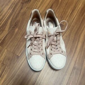 Pink Micheal Kors Women’s Sneaker